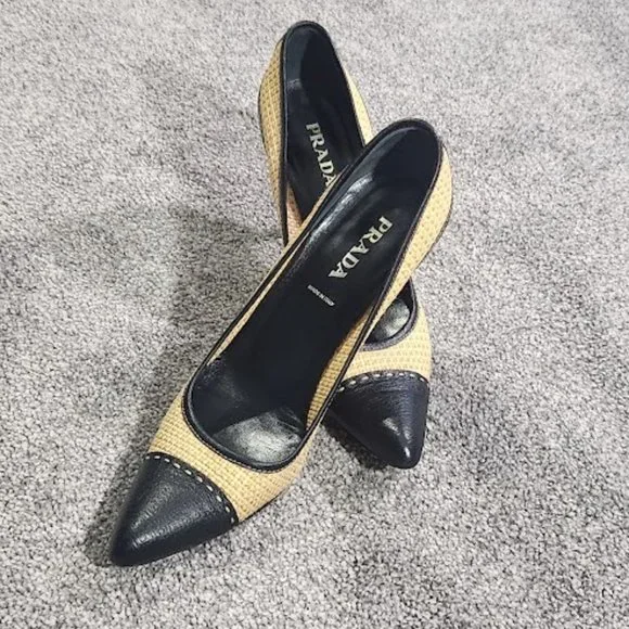 SOLD Prada Black Leather Raffia Cap Toe Pump Heels Sz 39 - Picture 1 of 15